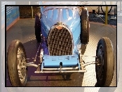 Bugatti, koła, przód
