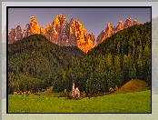 Włochy, Kościół św Jana, Dolomity, Południowy Tyrol, Łąka, Santa Maddalena, Las, Góry, Drzewa, Wieś, Dolina Val di Funes