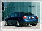 Audi A4, Sedan