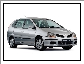 Nissan Almera Tino