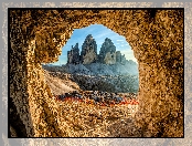 Dolomity, Południowe Alpy Wapienne, Włochy, Jaskinia, Góry, Tre Cime di Lavaredo