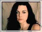 Amy Lee, błękitne oczy