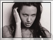 Angelina Jolie, długie włosy