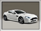 Aston Martin, V8 Vantage, Biały