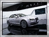 Audi A8 D4, Hybrid