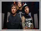 Travis Barker, Rock, Thoma, DeLonge, Mark Hoppus