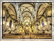 Bazylika św. Franciszka, Wnętrze