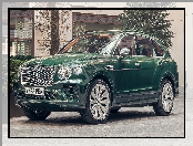 Bentley Bentayga, Hybryda