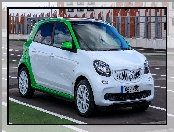 Biało-zielony, Smart Forfour