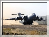 Lądowanie, Boeing C-17 Globemaster III, Kurz, Transportowiec