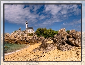 Brignogan-Plage, Latarnia morska, Skały, Francja, Phare de Pontusval, Bretania