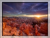 Wschód słońca, Promienie, Stany Zjednoczone, Chmury, Park Narodowy Bryce Canyon, Skały, Utah