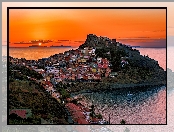 Sardynia, Zachód słońca, Castelsardo, Włochy, Domy, Morze