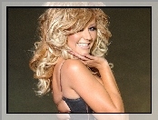 Christina Aguilera, białe, zęby
