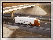 Ciężarówka Volvo, Ciągnik i Przyczepa, Autostrada