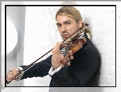 Muzyk, David Garrett