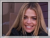 Denise Richards, białe, zęby