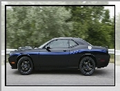 Czarny, Dodge Challenger