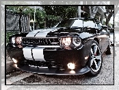 Dodge Challenger STR8, Wlot, Zderzak