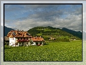 Dom, Góry