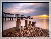 Molo Southwold Pier, Southwold, Anglia, Zachód słońca, Morze Północne, Domki