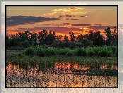 Wschód słońca, Kolorado, Stany Zjednoczone, Jezioro, Lake Chatfield, Trawy, Drzewa