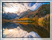 Eastern Sierra, Stany Zjednoczone, Wschód słońca, Góry, Jesień, Kalifornia, North Lake, Drzewa, Jezioro