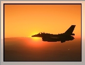 F16 Fighting Falcon, Zachód, Słońca