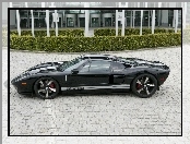 Ford GT, Super, Samochód