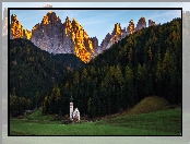 Kościół, Villnoss, Góry, Włochy, Las, Dolina Val di Funes, Góry, Dolomity