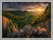 Wschód słońca, Słowacja, Skały, Lasy, Małe Karpaty, Góry
