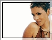 usta, Halle Berry