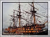 HMS Victory, Prawa, Burta