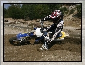 Husaberg FE570, Kask, Arai