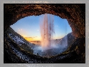 Islandia, Wodospad Seljalandsfoss, Skała