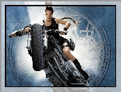 Angelina Jolie, motor