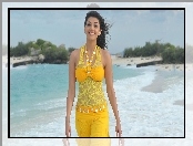 Kajal Agarwal, Brunetka, Uśmiech