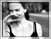Nicole Kidman, Dekolt