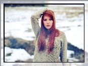 Ruda, Kobieta, Sweter