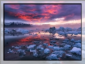 Zima, Islandia, Park Narodowy Vatnajökull, Laguna lodowcowa Jökulsárlón, Jezioro
