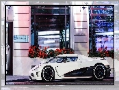 Biały, Kwiaty, Samochód, Okna, Sportowy, Koenigsegg, Agera, Dom