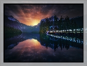 Jezioro Emerald Lake, Park Narodowy Yoho, Kanada, Most, Zachód słońca, Góry