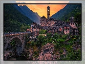 Kościół, Kanton Ticino, Góry, Szwajcaria, Domy, Most, Rzeka, Lavertezzo
