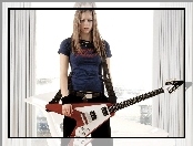 Avril Lavigne, Gitara