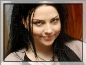 Amy Lee, Uśmiech