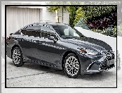 Lexus ES Hybryda