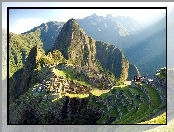 Machu Picchu, Góry, Ruiny