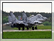 MiG-29, Start, Zespołowy