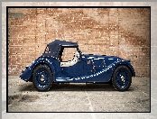 Morgan 4/4 80th Anniversary Edition, Cegły, 2016, Mur