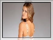 Nina Agdal, Spojrzenie, Makijaż